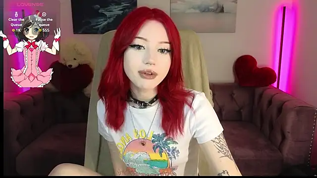 Emma Kirks online show from 4, 4, 2026