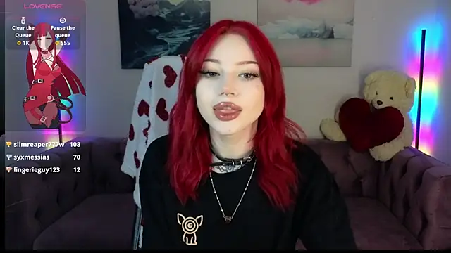 Emma Kirks online show from 14, 4, 2026