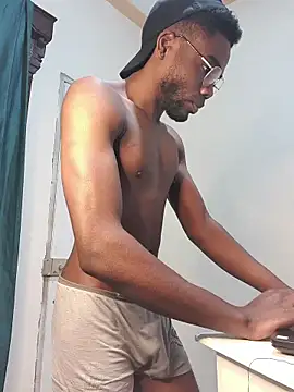 Suamyst 25 online show from 5, 11, 2025