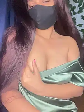 Cute Marina online show from 7, 5, 2026