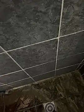 lucaaa 01 online show from 13, 1, 2026