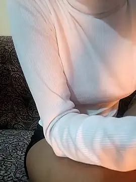 Fuck me babyy online show from 20, 11, 2025