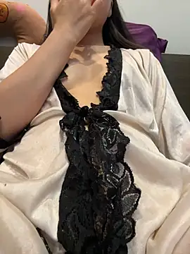 Emily-y online show from 25, 10, 2025