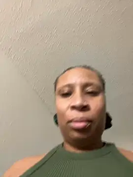 CreammieDelite online show from 1, 11, 2025