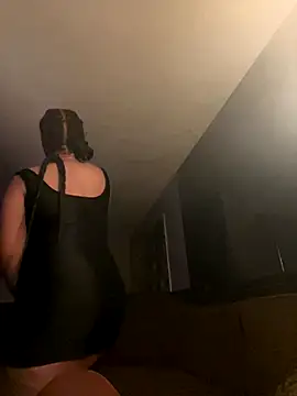 CreammieDelite online show from 30, 10, 2025