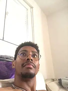 Albert Madrid online show from 22, 10, 2025