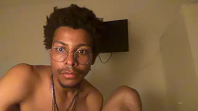 Snapshot of Albert_Madrid chatting on 24, 6, 2026 Albert Madrid online show from 24, 6, 2026