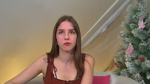 Snapshot of AliceAtkins chatting on 4, 12, 2025 AliceAtkins online show from 4, 12, 2025