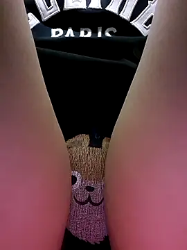 YennyeLa online show from 6, 2, 2026