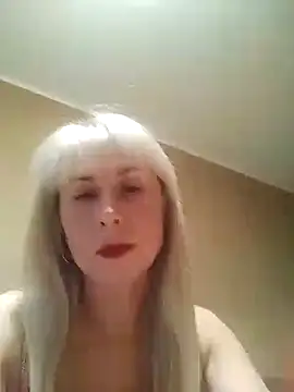 SelinaLovqx online show from 23, 10, 2025