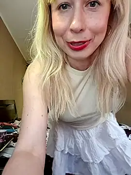 Snapshot of SelinaLovqx chatting on 20, 7, 2026 SelinaLovqx online show from 20, 7, 2026