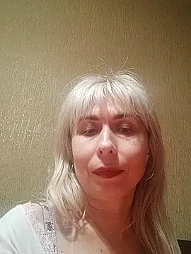 SelinaLovqx online show from 22, 10, 2025