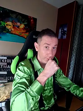 Gamerinleather online show from 26, 10, 2025