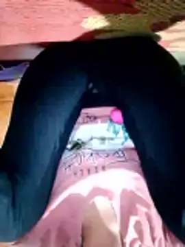 Fucksquirt2k online show from 30, 10, 2025