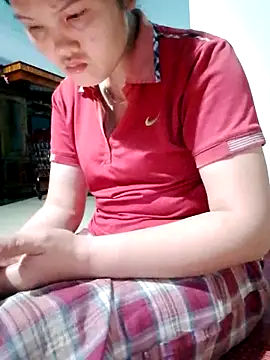 Fucksquirt2k online show from 31, 10, 2025