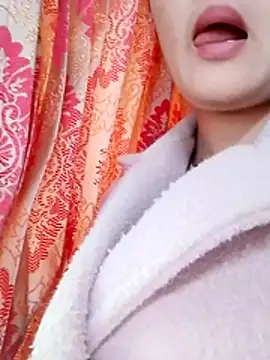 Fucksquirt2k online show from 28, 11, 2025