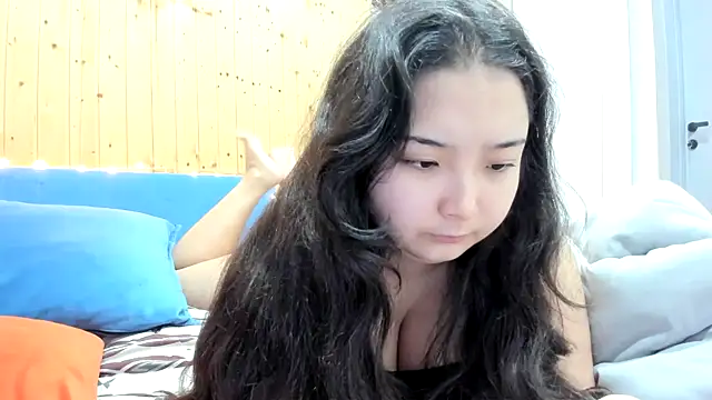 miomyao online show from 18, 12, 2025