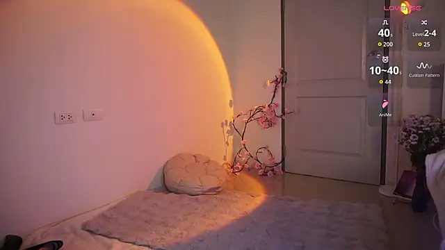 Lillu Cooper online show from 7, 3, 2026