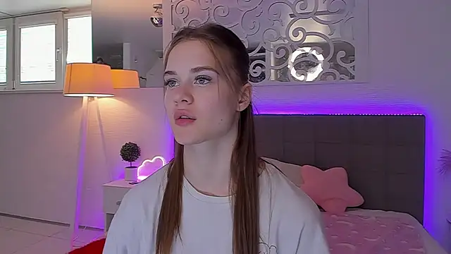 LuisaClover online show from 23, 5, 2026