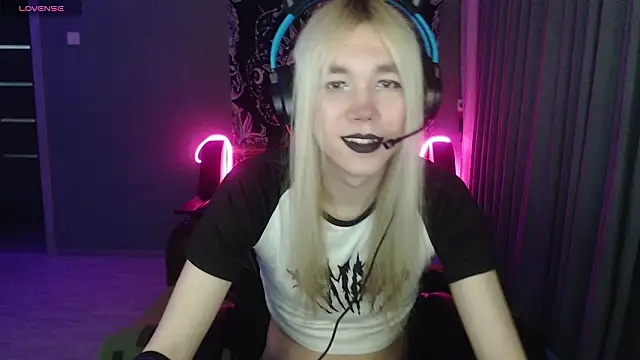 Snapshot of stiff_boys chatting on 3, 2, 2026 stiff boys online show from 3, 2, 2026