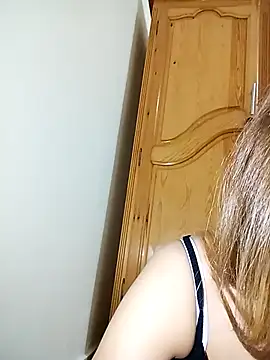 indilasixeey online show from 10, 5, 2026
