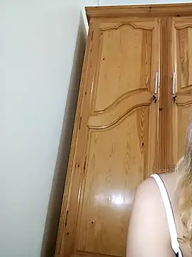 indilasixeey online show from 9, 11, 2025