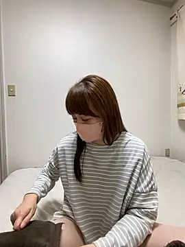 HONMONOHUUHU online show from 4, 12, 2025