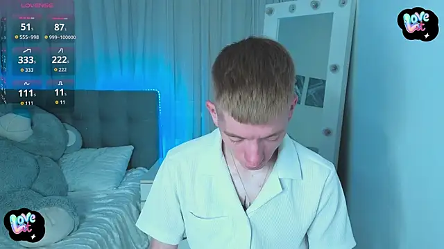 Snapshot of Cristian__Dior chatting on 22, 4, 2026 Cristian Dior online show from 22, 4, 2026
