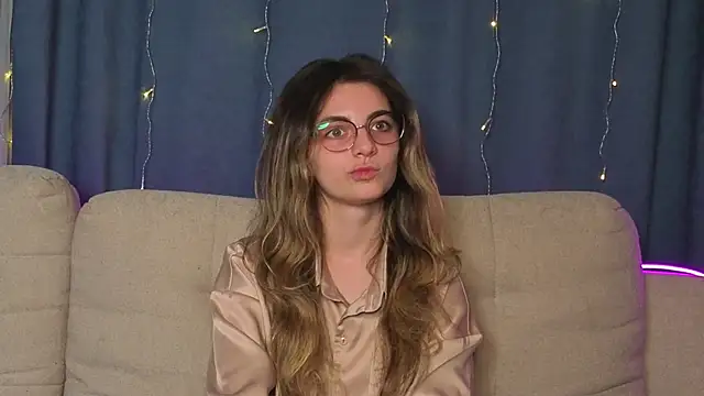 CasandraMickell online show from 13, 11, 2025