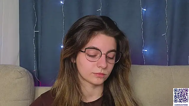 CasandraMickell online show from 29, 11, 2025