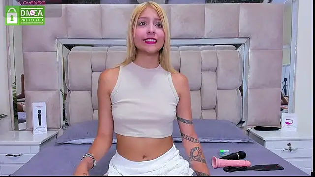 daniiela beteche777 online show from 13, 11, 2025