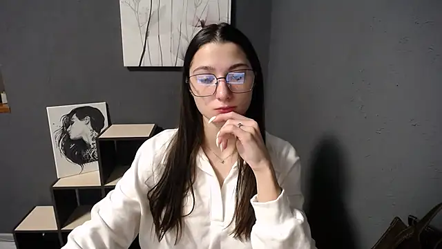 a alessia online show from 4, 12, 2025