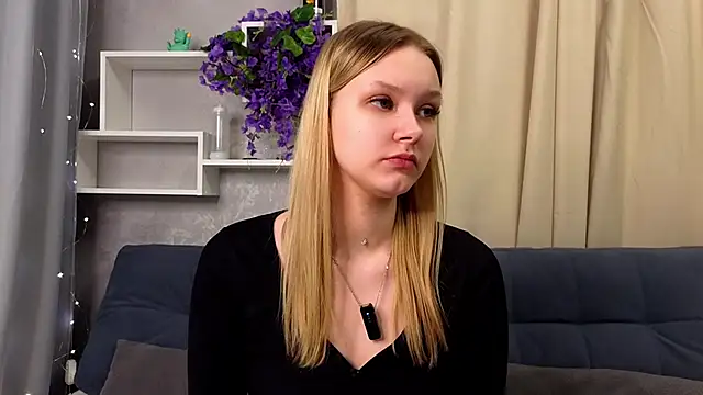 Snapshot of ElissaGlod chatting on 24, 2, 2026 ElissaGlod online show from 24, 2, 2026