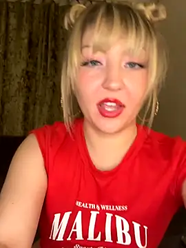 Snapshot of assstrogirl chatting on 25, 11, 2025 assstrogirl online show from 25, 11, 2025