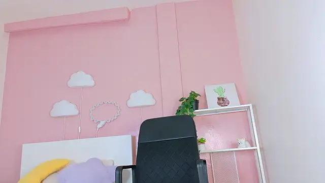 SeleneGibson   online show from 15, 3, 2026