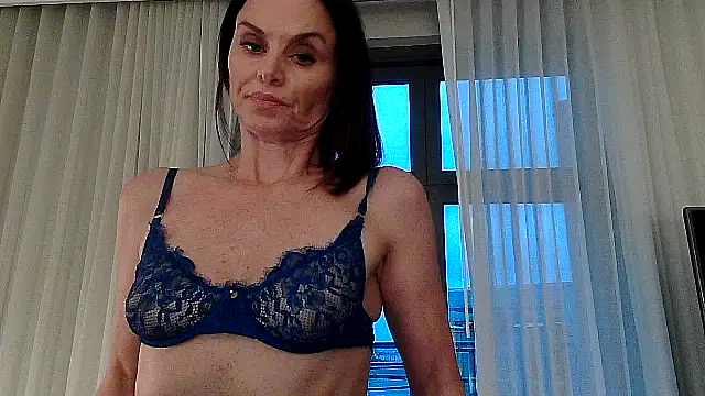 sadiekae1 online show from 1, 4, 2026