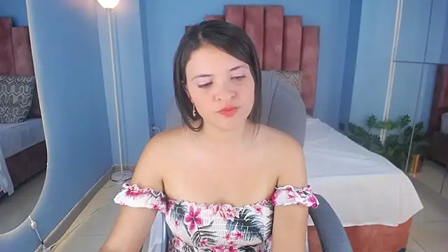 Snapshot of Katyrojas chatting on 19, 12, 2025 Katyrojas online show from 19, 12, 2025