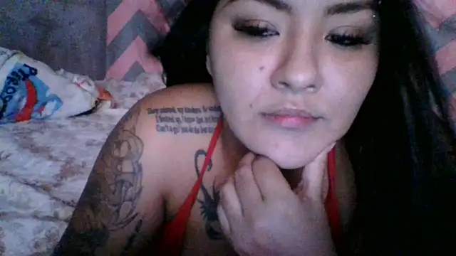 Snapshot of Jennifersbodyy chatting on 19, 11, 2025 Jennifersbodyy online show from 19, 11, 2025