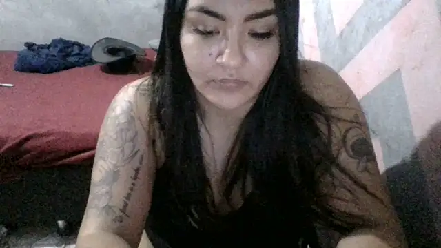 Snapshot of Jennifersbodyy chatting on 5, 12, 2025 Jennifersbodyy online show from 5, 12, 2025