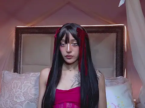 Snapshot of _valuu chatting on 17, 11, 2025 valuu online show from 17, 11, 2025