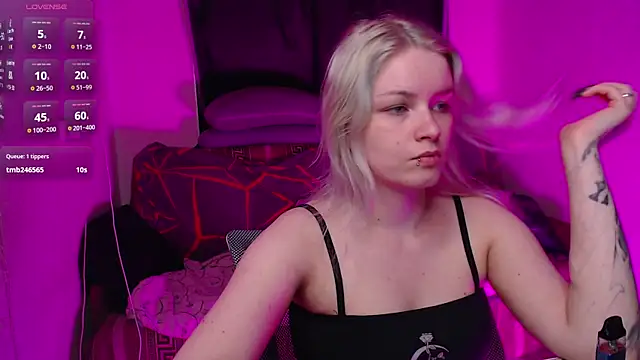 CherryNight6 online show from 18, 6, 2026