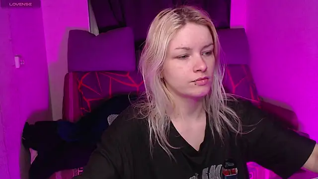 CherryNight6 online show from 22, 5, 2026