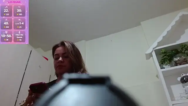 Snapshot of Kristalnoa chatting on 17, 2, 2026 Kristalnoa online show from 17, 2, 2026