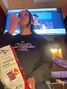 Lia  white online show from 14, 1, 2026