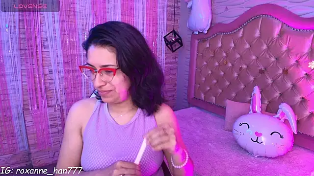 Roxanne Han online show from 26, 3, 2026