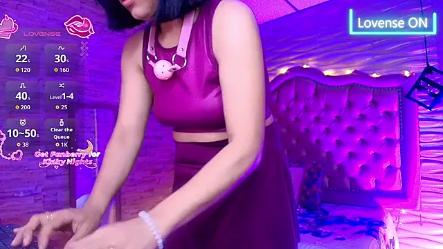 Roxanne Han online show from 21, 11, 2025