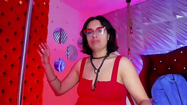 Roxanne Han online show from 27, 5, 2026