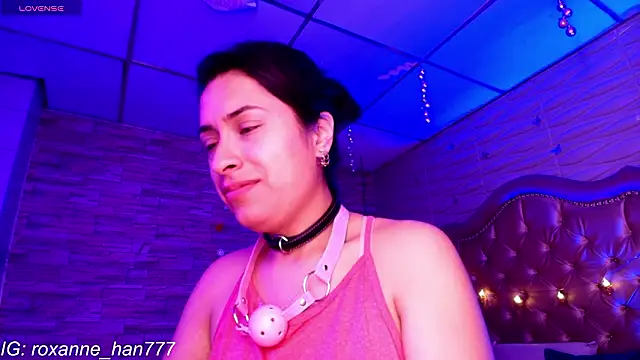 Roxanne Han online show from 4, 3, 2026