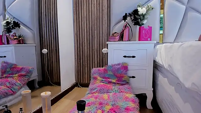 SweetKata  online show from 10, 4, 2026