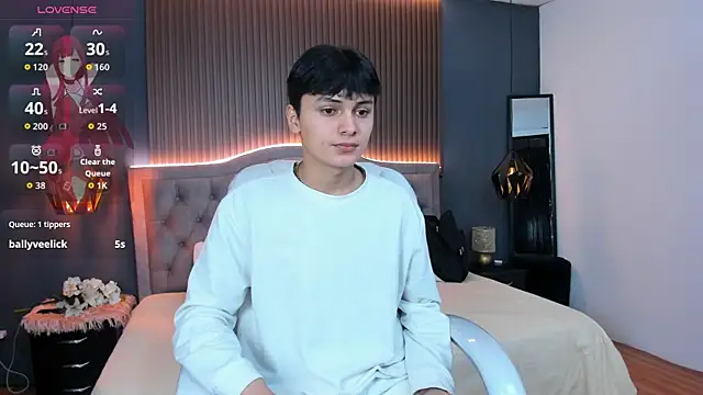 Maxii18  online show from 24, 10, 2025